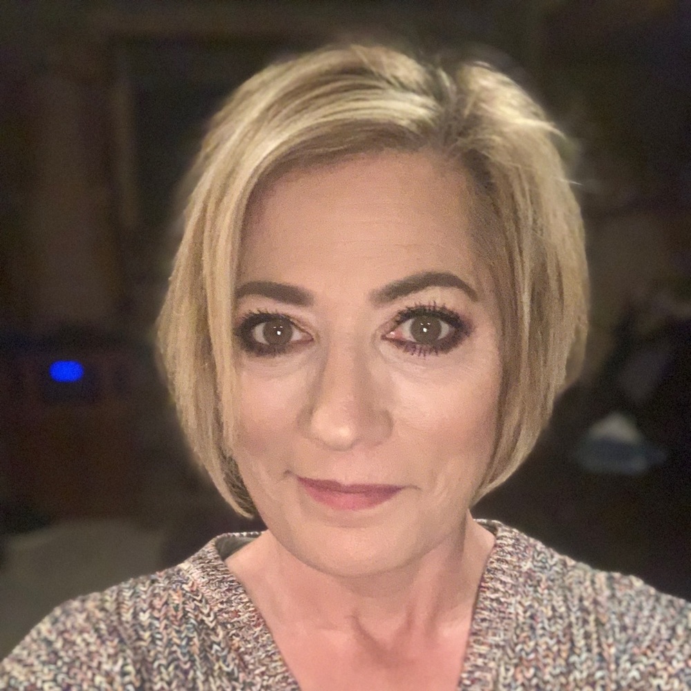 Meet your Posher, Joy